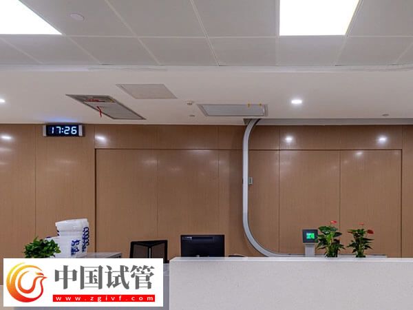 上海試管嬰兒生寶寶至少3w，選三代費用更高(圖1)