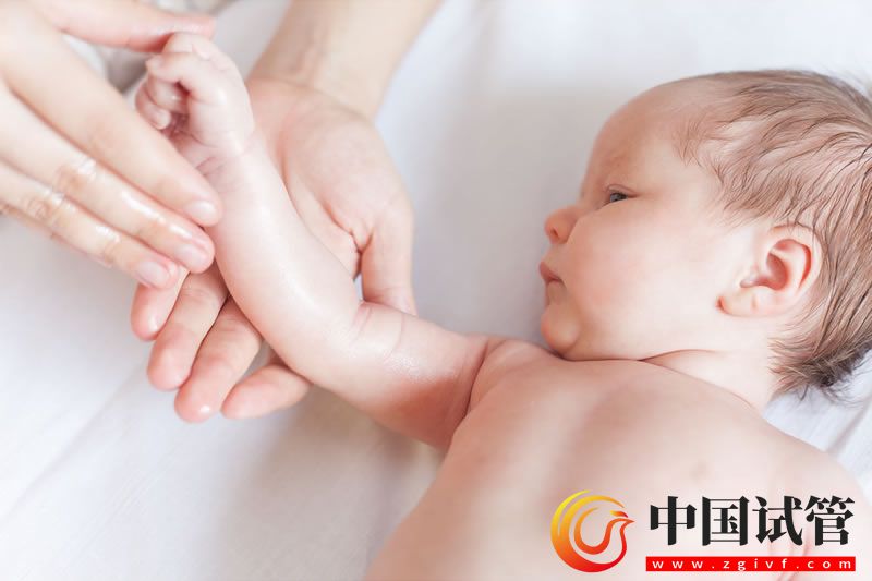 38歲做三代試管:抓住黃金備孕機(jī)會(huì)(圖1) 38歲做三代試管:抓住黃金備孕機(jī)會(huì)(圖1)